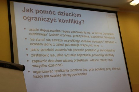Jak brat z siostrą czy pies z kotem? - o relacjach między rodzeństwem