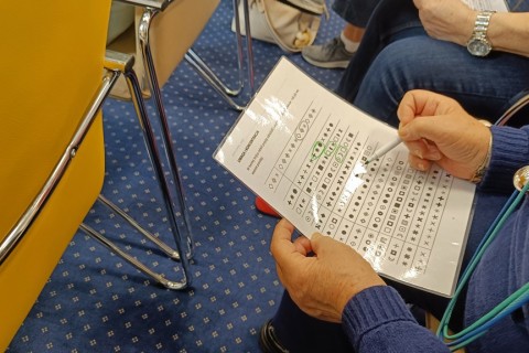 ĆWICZENIA PAMIĘCI I KONCENTRACJI SENIORÓW NA WESOŁO