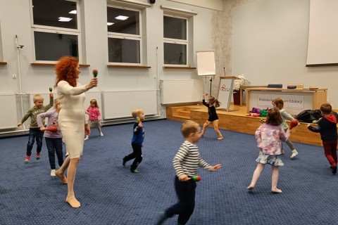 Zajęcia umuzykalniające dla dzieci w wieku 4-5 lat
