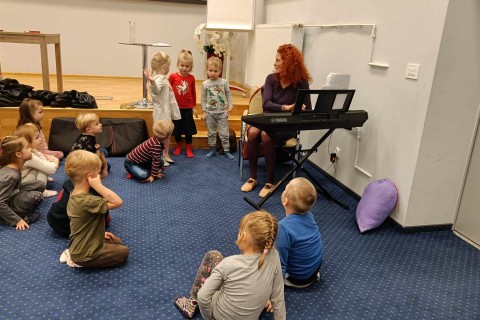 Zajęcia umuzykalniające dla dzieci w wieku 4-5 lat