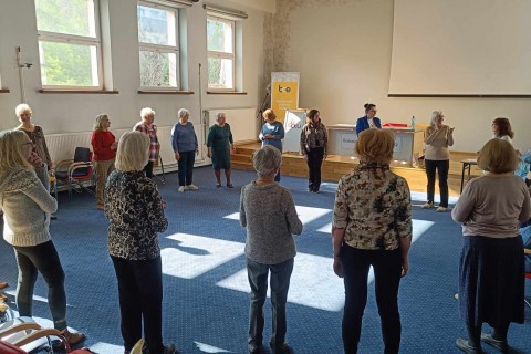 Trening pamięci i koncentracji seniorów na wesoło