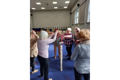 Trening pamięci i koncentracji seniorów na wesoło