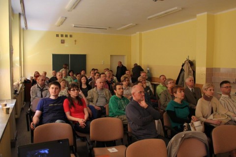 Projekcja filmu „Idealna Fala”