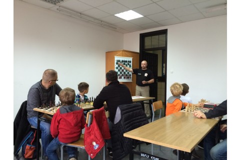 Zajęcia szachowe „Rodzice z dziećmi”