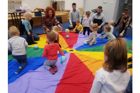 Zajęcia umuzykalniające dla rodziców z dziećmi 2-3 lata 4.10-15.11.2022r.