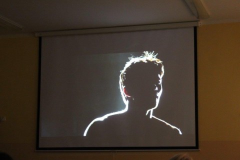 Pokaz filmu „Idealna Fala”
