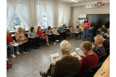 Trening pamięci i koncentracji seniorów na wesoło