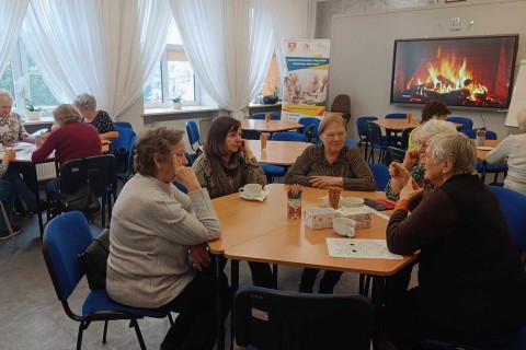 Czwartkowe spotkania Seniorów przy kawie i herbacie