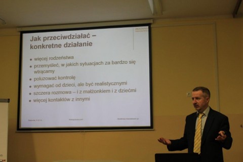 Wykład „Nadopiekuńczość”