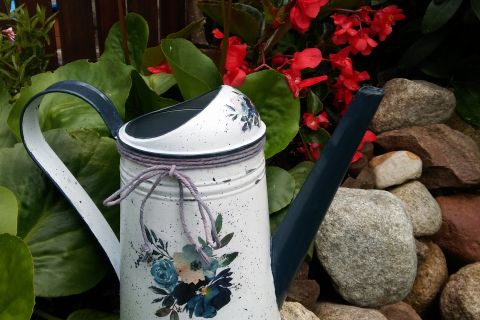 Warsztaty decoupage dla dorosłych „Romantyczna konewka”