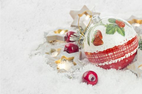 Warsztaty decoupage dla seniora - zawieszka bombka
